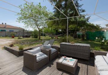 La Cabane Terrasse et jardin