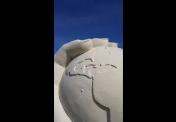 Le "Joueur de Planète"