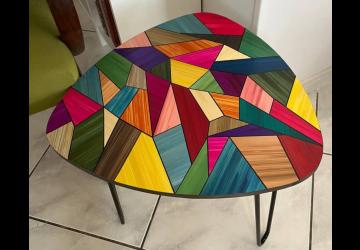 Table en marqueterie de paille