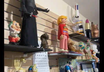 Brocante Un oeil dans le rétro