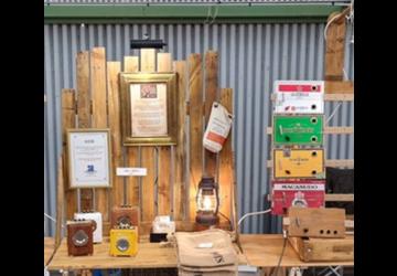 Exposition de cigar box guitars - David LE BERRE