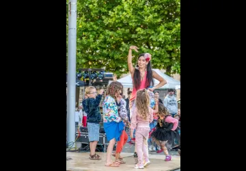 danseuse et enfants