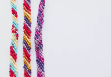 Atelier confection d'un bracelet_Le Château-d'Oléron