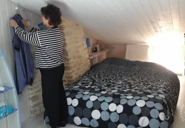 Maison roses trèmières